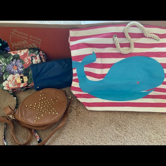 Bags/ Purses - Picture 3 of 5